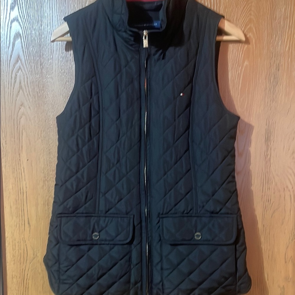 Tommy Hilfiger Navy Quilted Vest - Picture 1 of 5